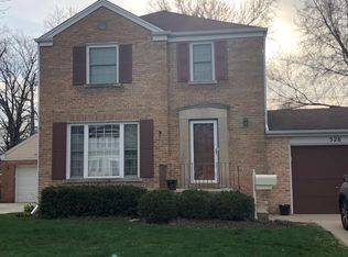 526 S Vail Ave, Arlington Heights, IL
