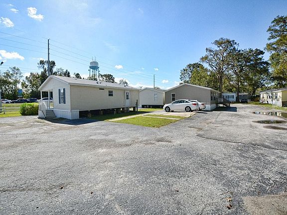 2nd image of 575 N Duncan Dr