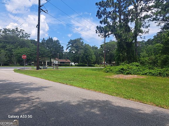 2nd image of 1100 Point Peter Rd
