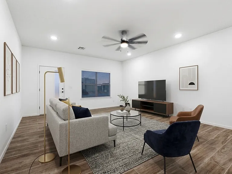 15113 Ambition Ave — Photo 36