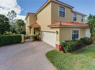 15198 Summit Place Cir #194, Naples, FL 34119