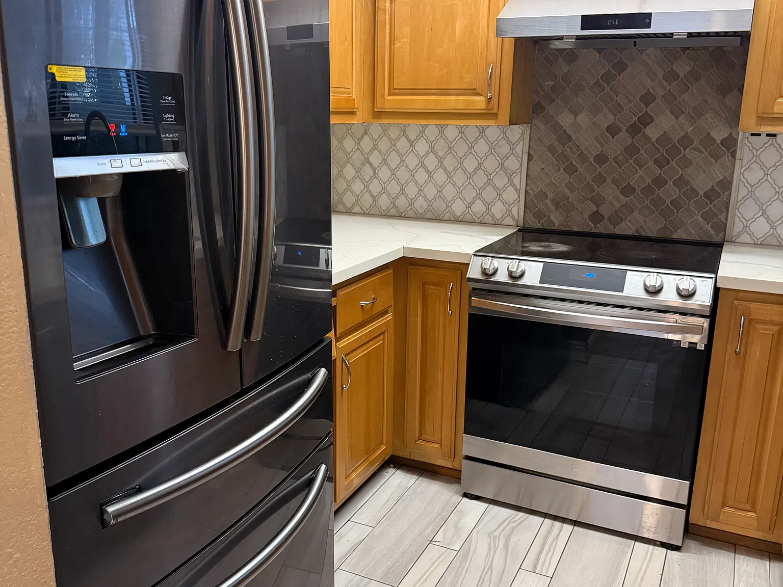 2 bed, 1095 sqft, $2,400 — Photo 4