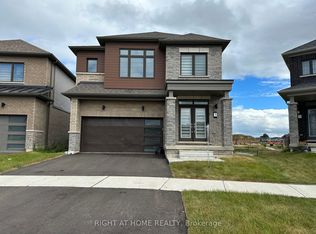 3 Bee Cres, Brantford, ON N3T 0V7