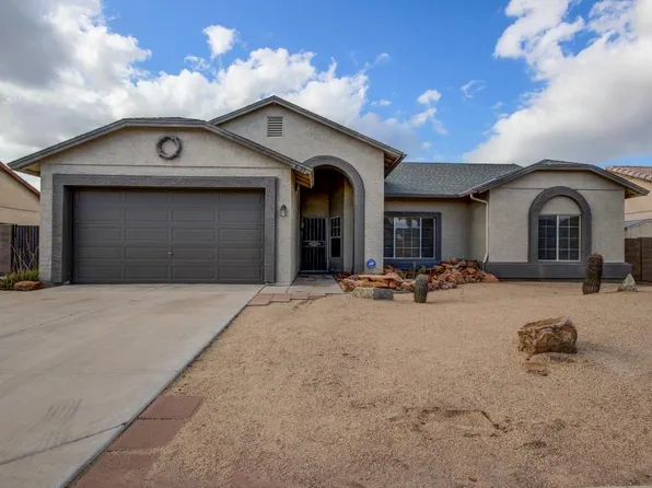 10121 W Denton Ln, Glendale, AZ 85307