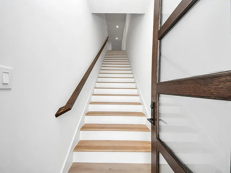4607 Gunter St #B — Photo 3
