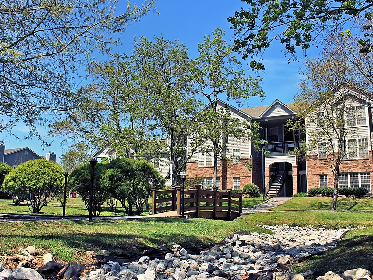 Arbor Village — Photo 10