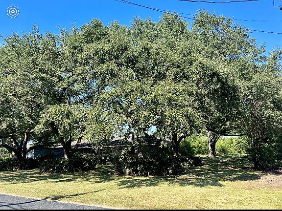 3rd image of 844 South Ave