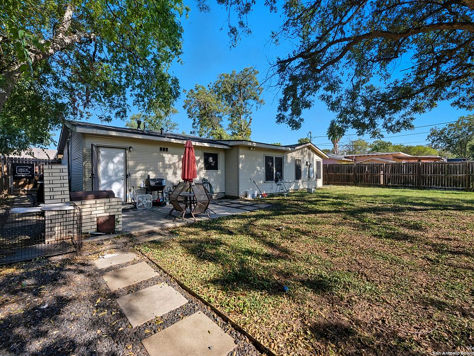 1st image of 118 Raleigh Place