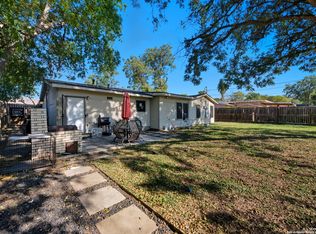 118 Raleigh Pl, San Antonio, TX 78201