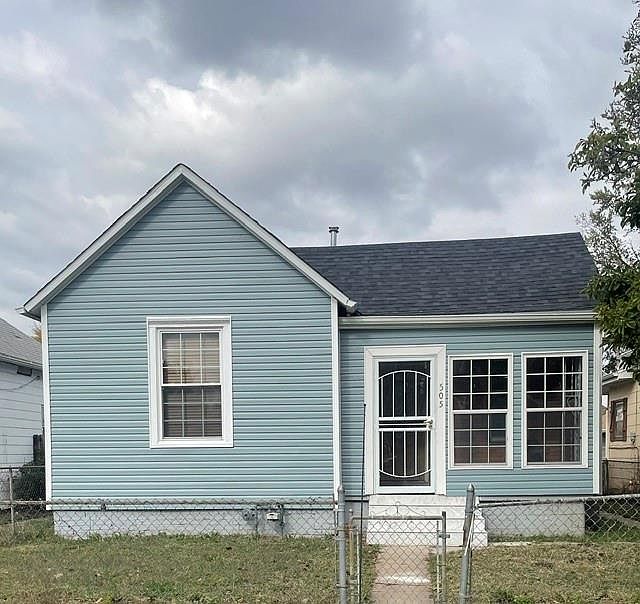 1st image of 505 Virginia St