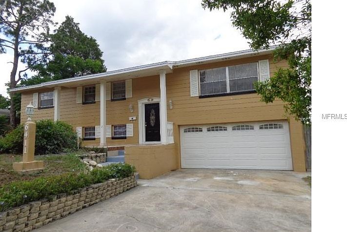 1st image of 6411 Jackwood Ct