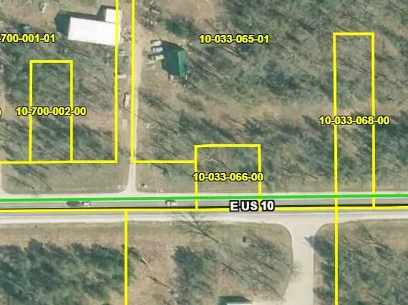2148 E Us Highway 10, Idlewild, MI 49642