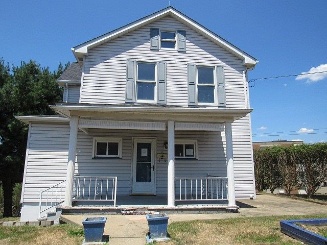 1st image of 3 Eggers Ave
