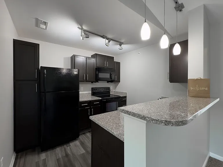 Overlook Apartments - OVL — Photo 24