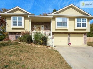 19412 E 14th St N, Independence, MO 64056