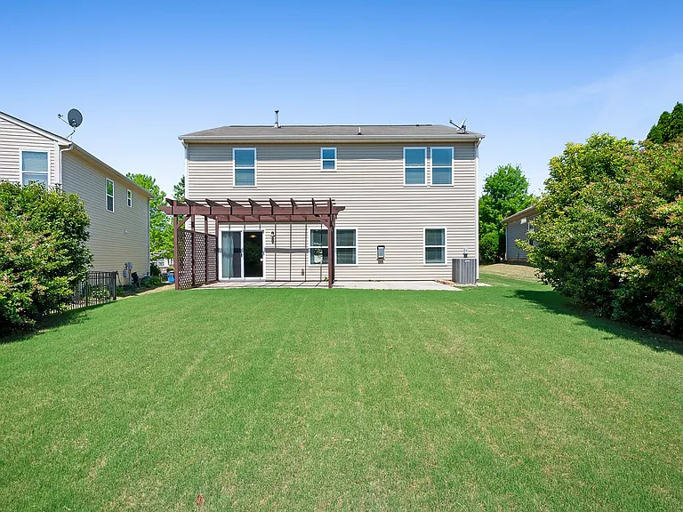 2059 Blue Iris Dr — Photo 37