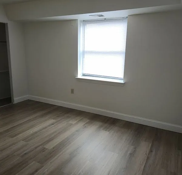 1 Berwyn Hall — Photo 20