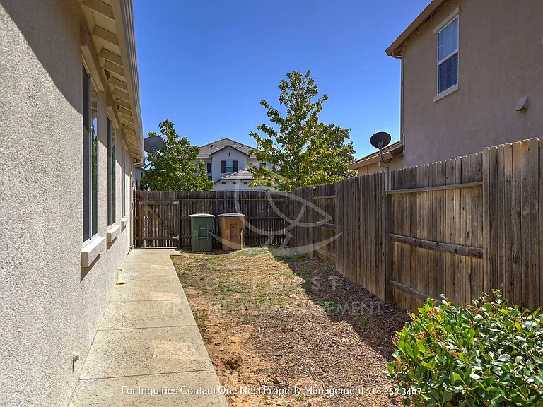 1228 Waverton Ln — Photo 22