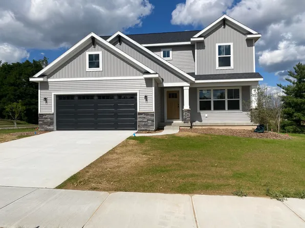 4577 Coneflower Ct, Kentwood, MI 49512