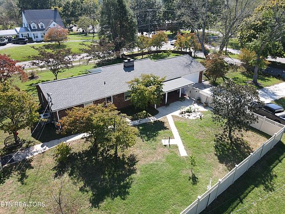 5th image of 7500 Berkshire Blvd