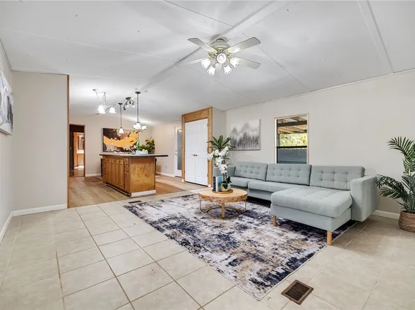 529 Shorty Hill Rd, Springdale, AR 72764