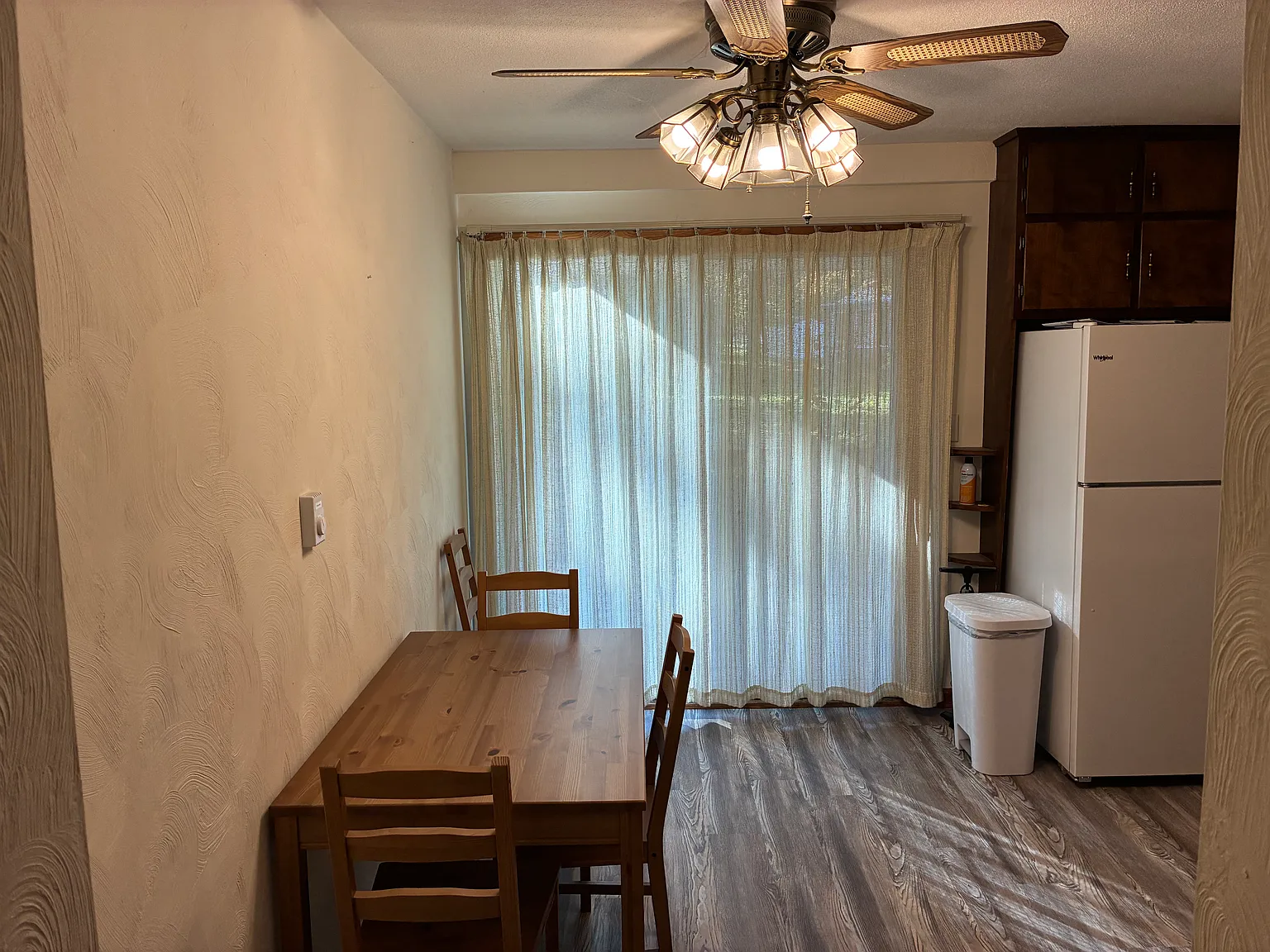 3 bed, 1320 sqft, $1,850 — Photo 4