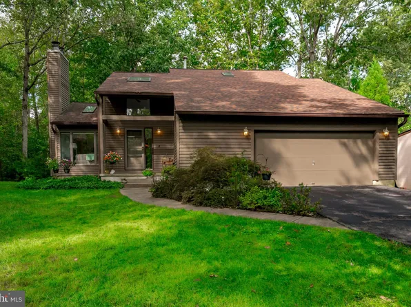 546 Pinedale Dr, Annapolis, MD 21401