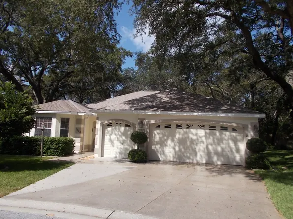 1012 Amarillo Pl, Lady Lake, FL 32159