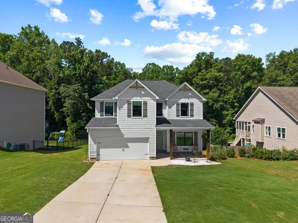 310 Wooded Glen Ln, Carrollton, GA 30117