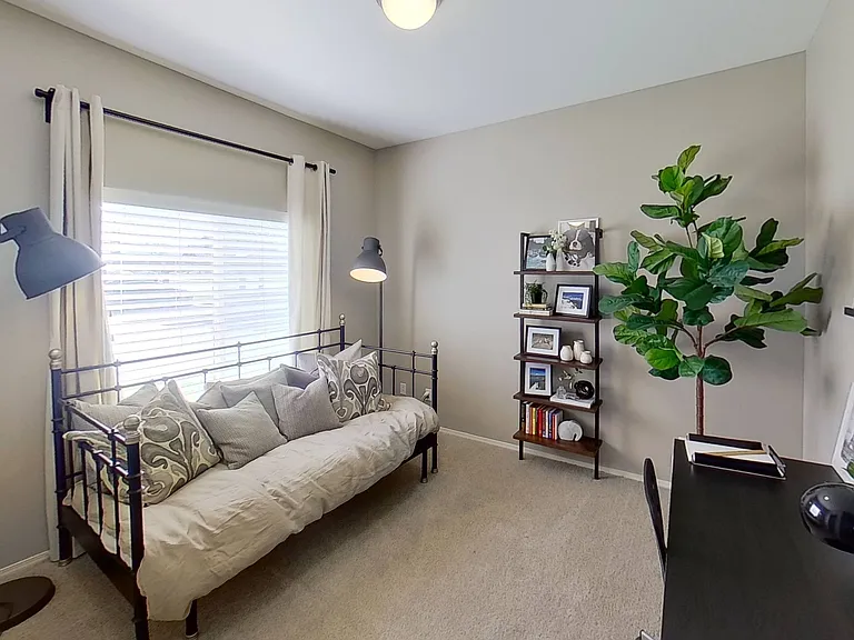 Canyon View Apartments — Photo 6