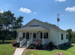 764 Old Metal Rd, Gaffney, SC 29341