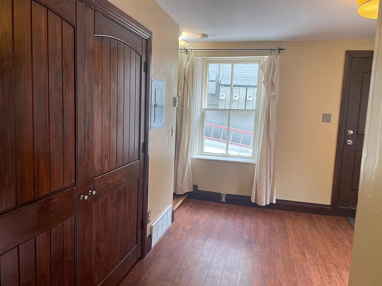 321 N Almond St #B — Photo 24