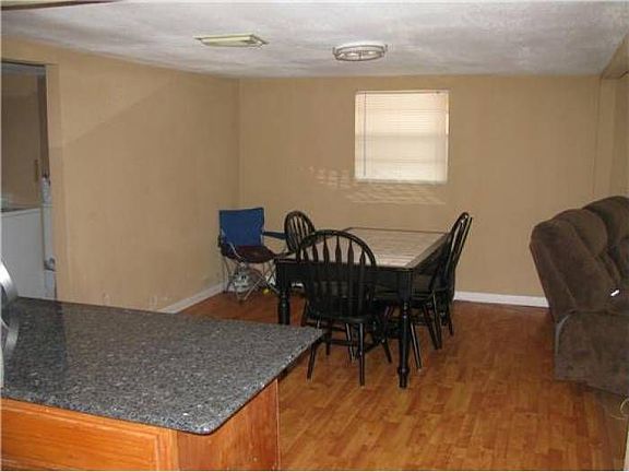 3rd image of 1223 Baywood Ln