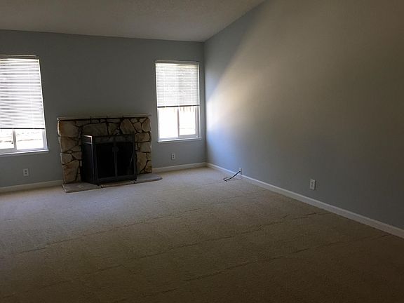 4th image of 5710 Wheelsman Pl