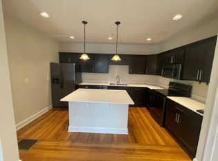 134 Remsen St #102, Cohoes, NY 12047