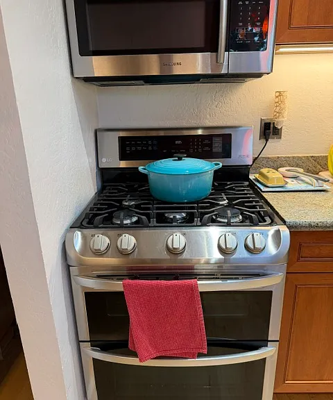 7 Carmen Ct — Photo 5