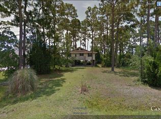 383 River Rd, Carrabelle, FL 32322