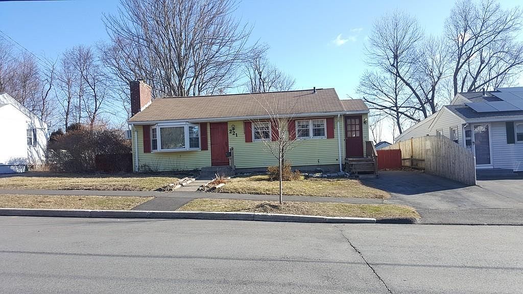 221 Saint Nicholas Ave, Worcester, MA 01606 Zillow