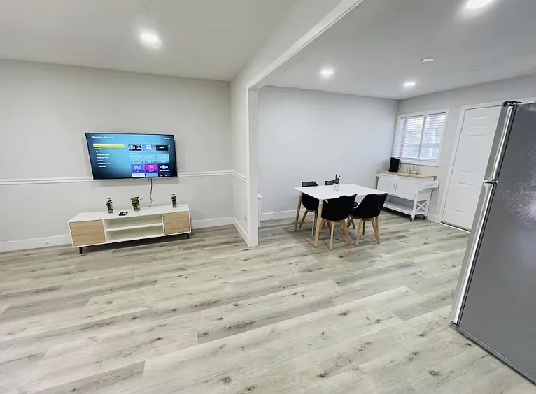 2200 Cassandra Ln #12 — Photo 6