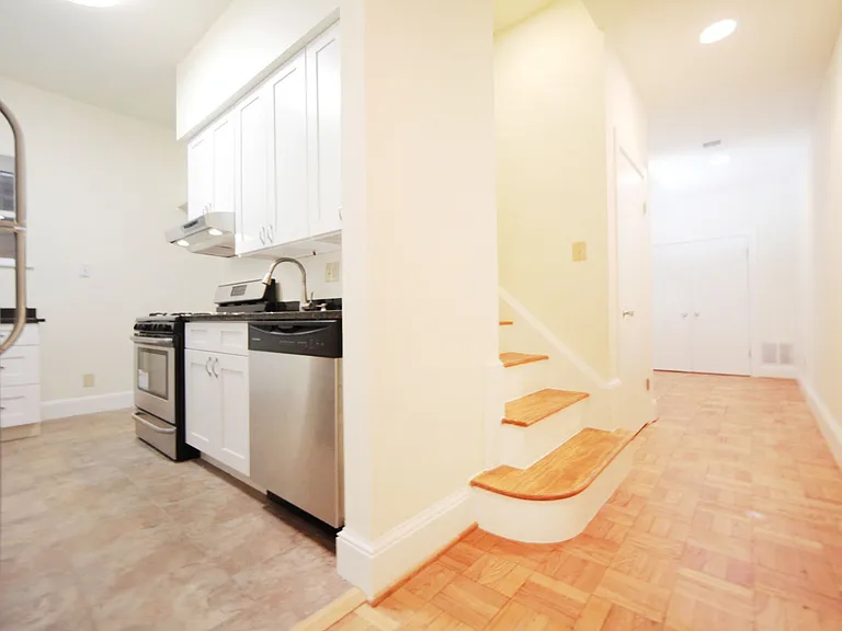 1221 N Street, NW — Photo 4
