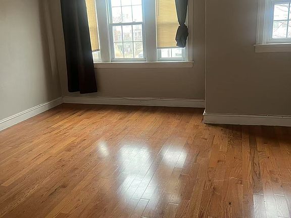 5th image of 3359 Englewood St Floor 2