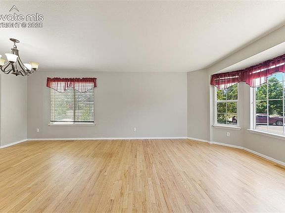3rd image of 5163 Belle Star Dr