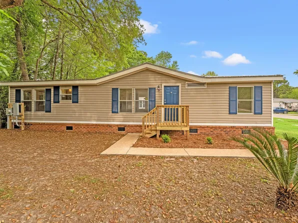 160 Saint Christopher Circle, Pawleys Island, SC 29585