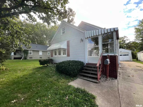 1208 E Forrest Hill Ave, Peoria, IL 61603