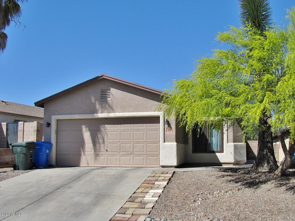 1st image of 122 N Avelino Pl