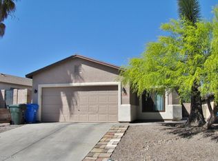 122 N Avelino Pl, Sierra Vista, AZ 85635