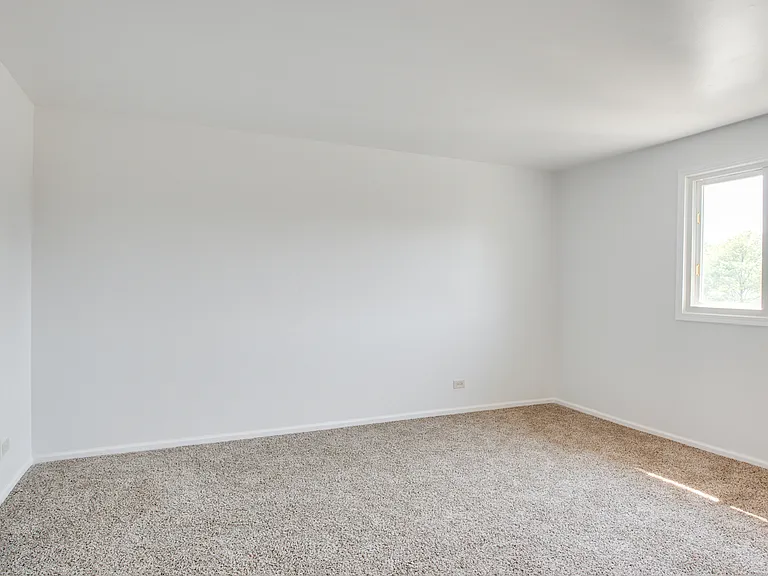 889 Heatherbrook Ct — Photo 14