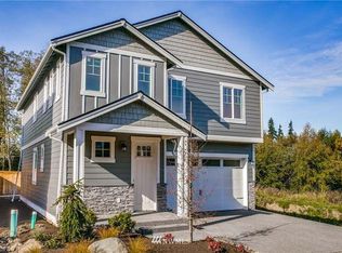 8409 207th St NE, Arlington, WA 98223