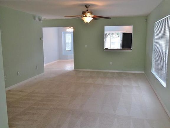 4th image of 5870 Wrenwater Dr