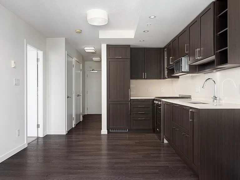 5665 Boundary Rd #2103 — Photo 3